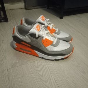 Nike Air Max 90